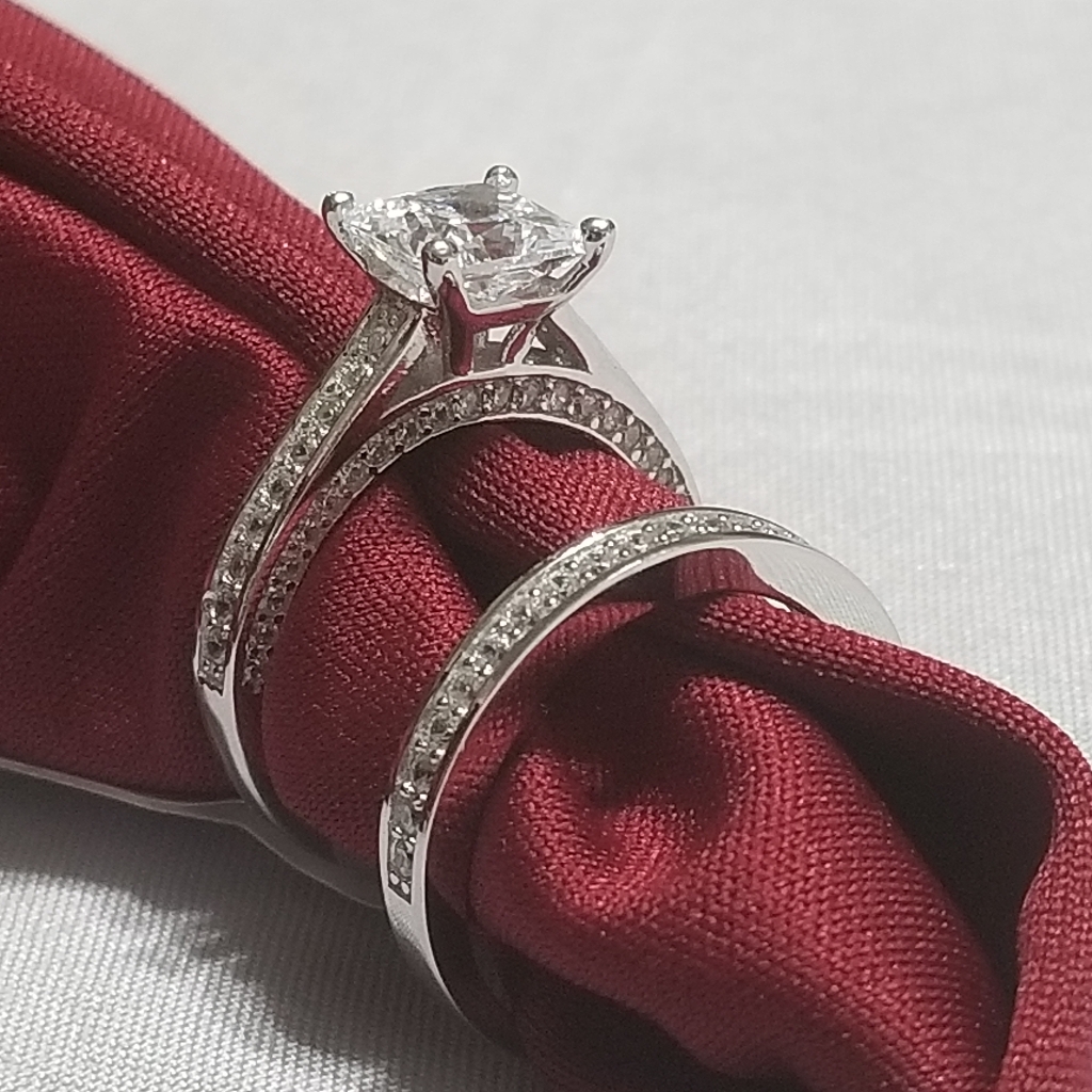 2pc Engagement Set